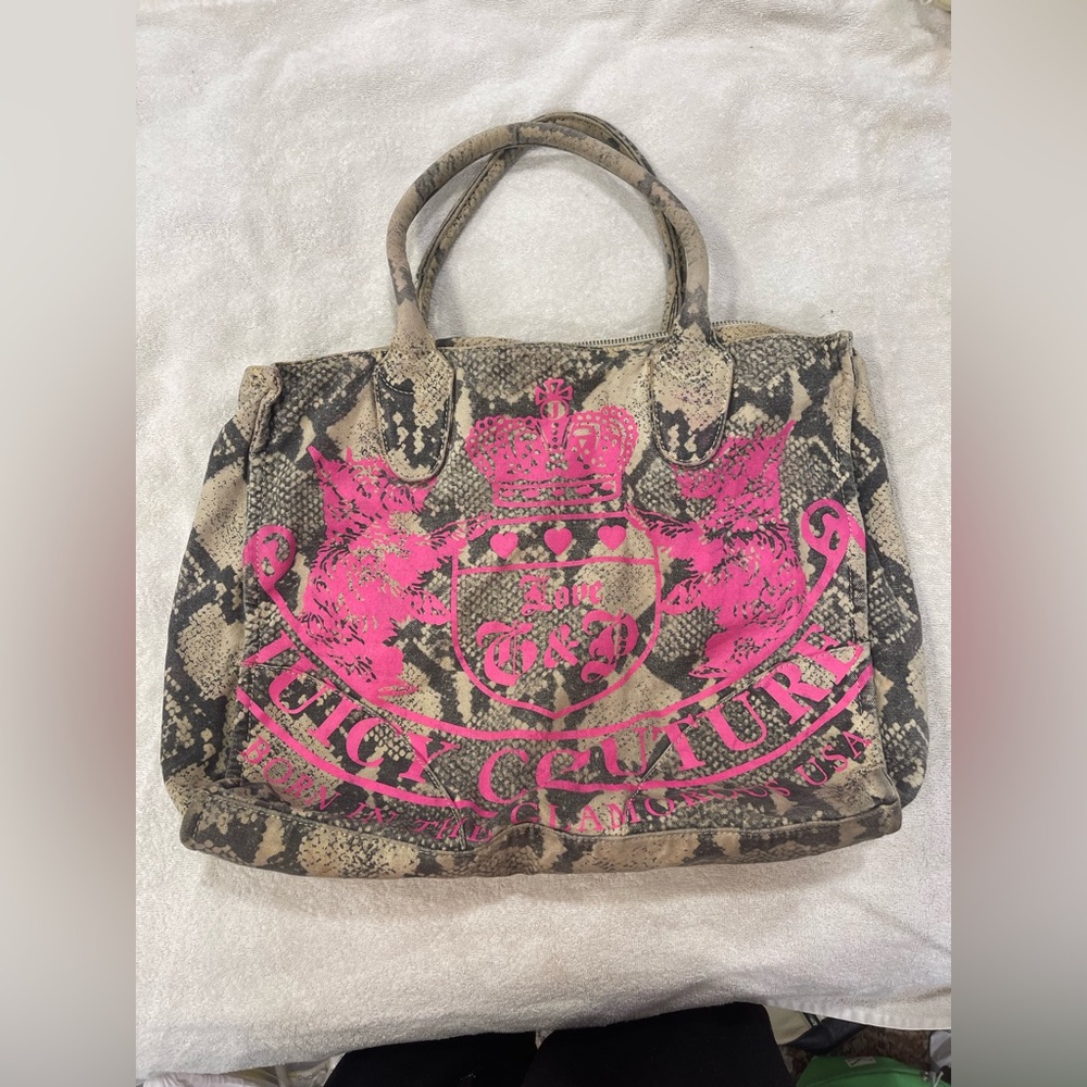 Vintage Juicy Couture Beige Snake-Print Tote with Pink Logo! Beautiful bag!